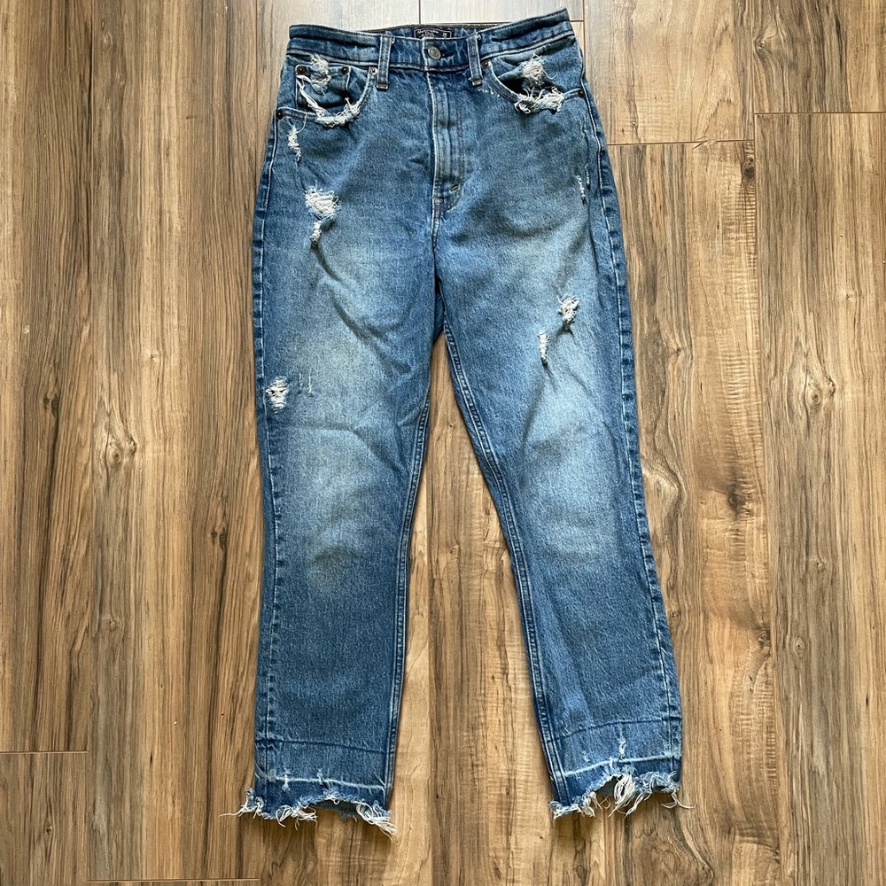 Abercrombie & Fitch High Rise Mom Jeans Curve Love